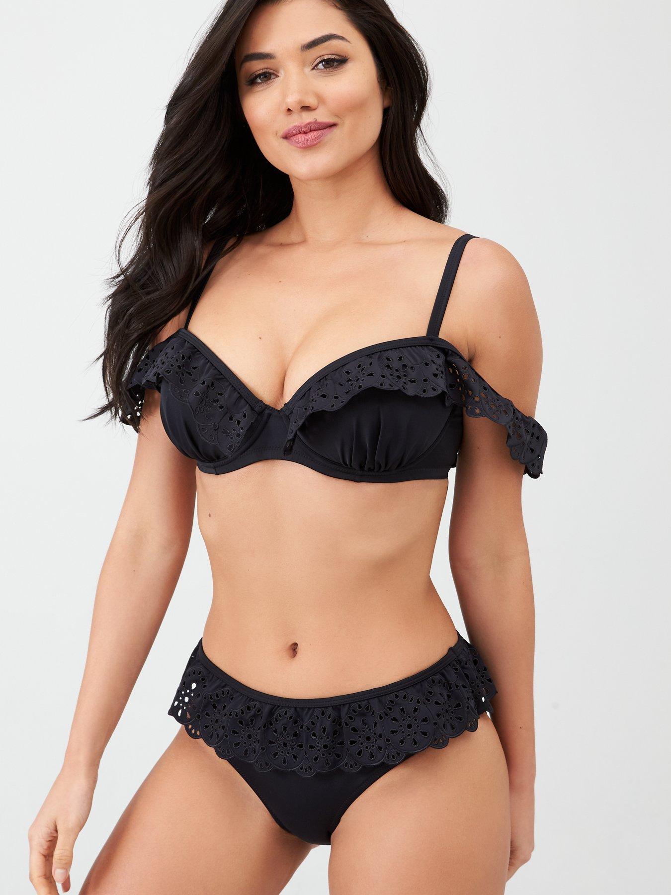 Pour Moi Wanderlust Skirted Bikini Brief review