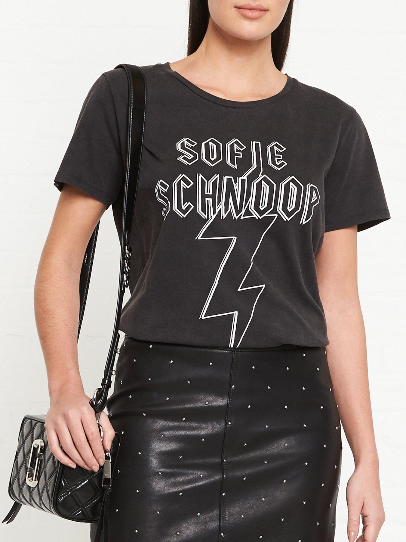 Sofie Schnoor Filicia Graphic Tee review