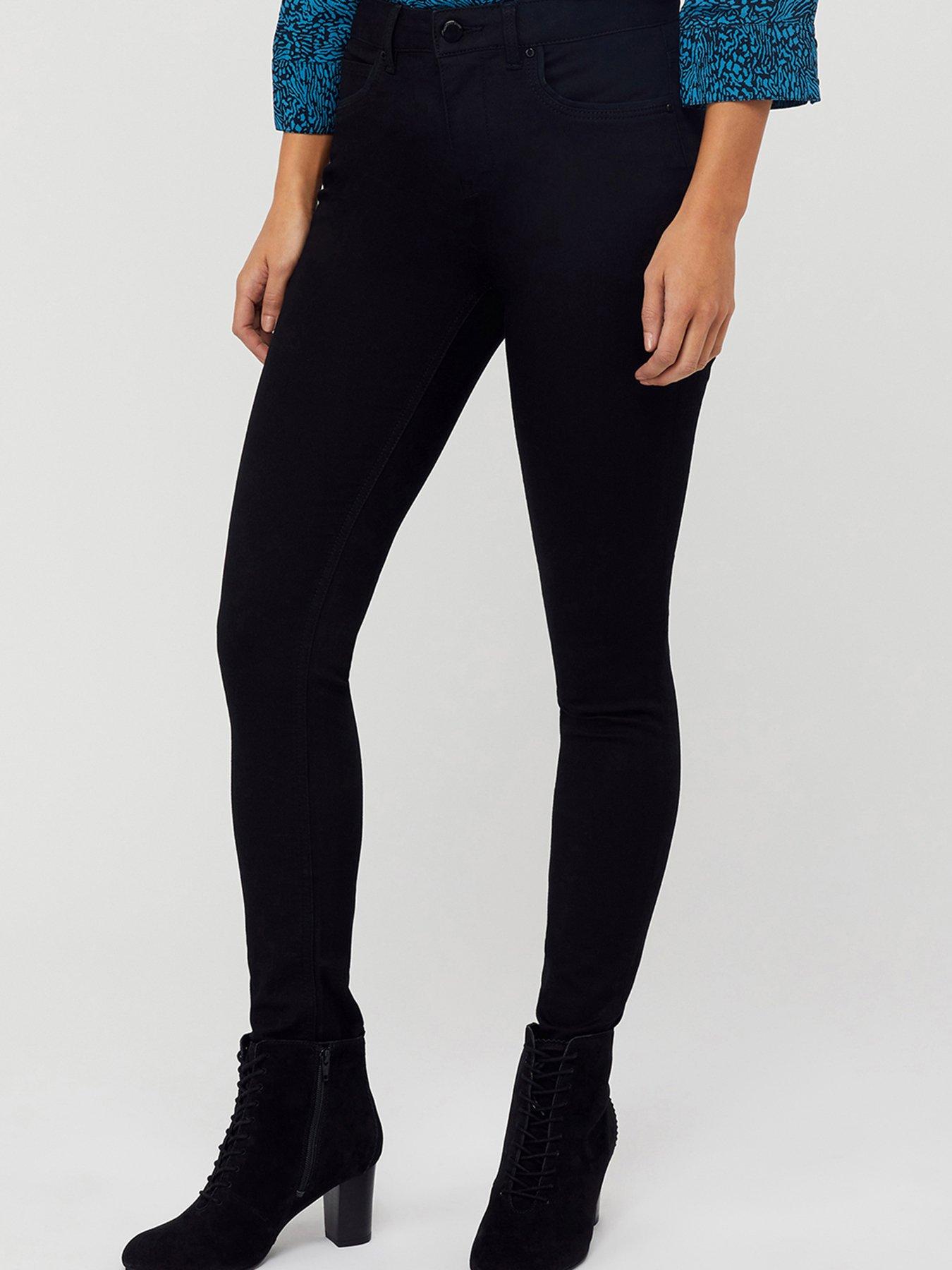 Jeans Nadine Short Length Jeans with Organic Cotton - Black