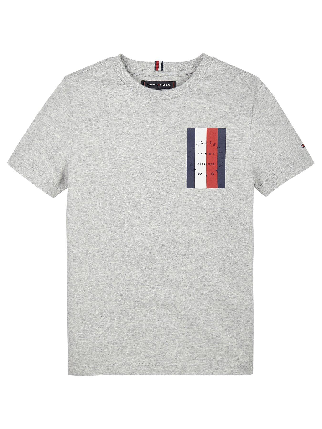 Tommy Hilfiger Boys Chest Graphic Short Sleeve T-Shirt review