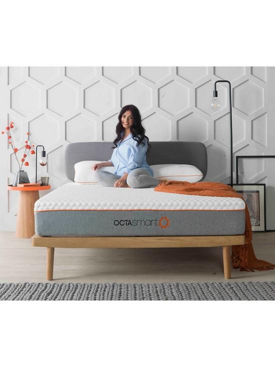stillFront image of dormeo-octasmart-hybrid-deluxe-mattress-mediumsoft