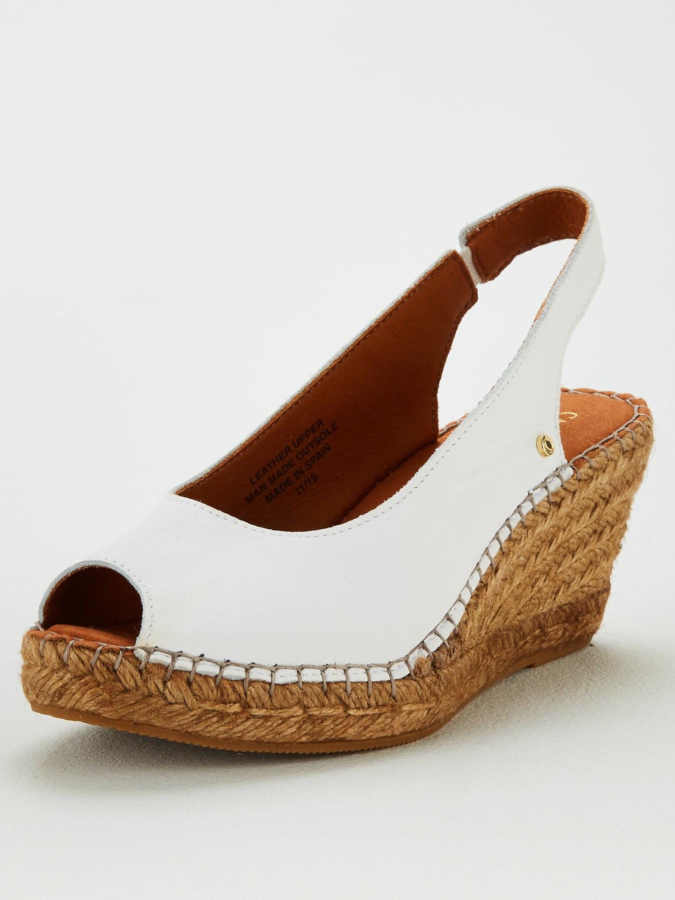 carvela acorn sandals