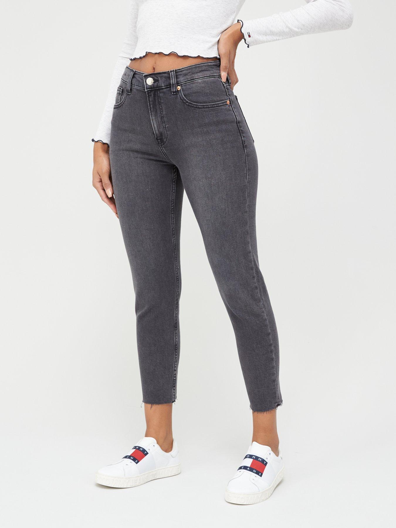 Tommy Jeans Izzy High Rise Skinny Jean review