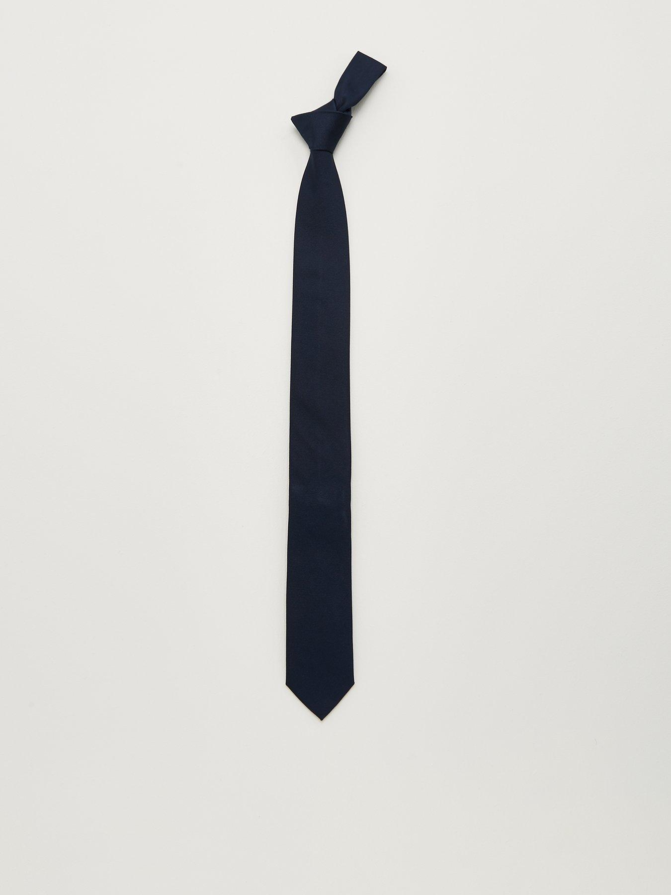 Hugo 6Cm Tie review