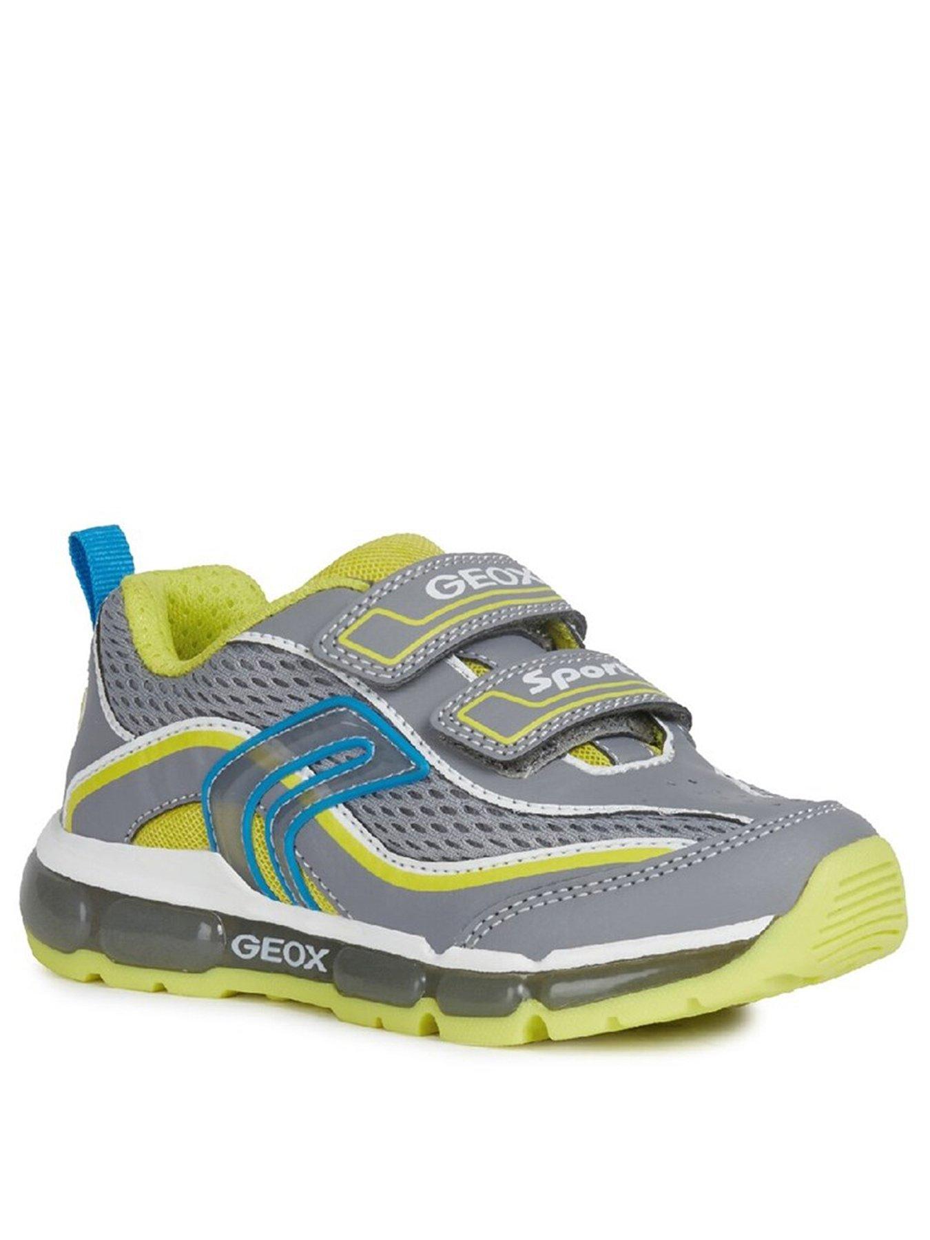 geox infant trainers