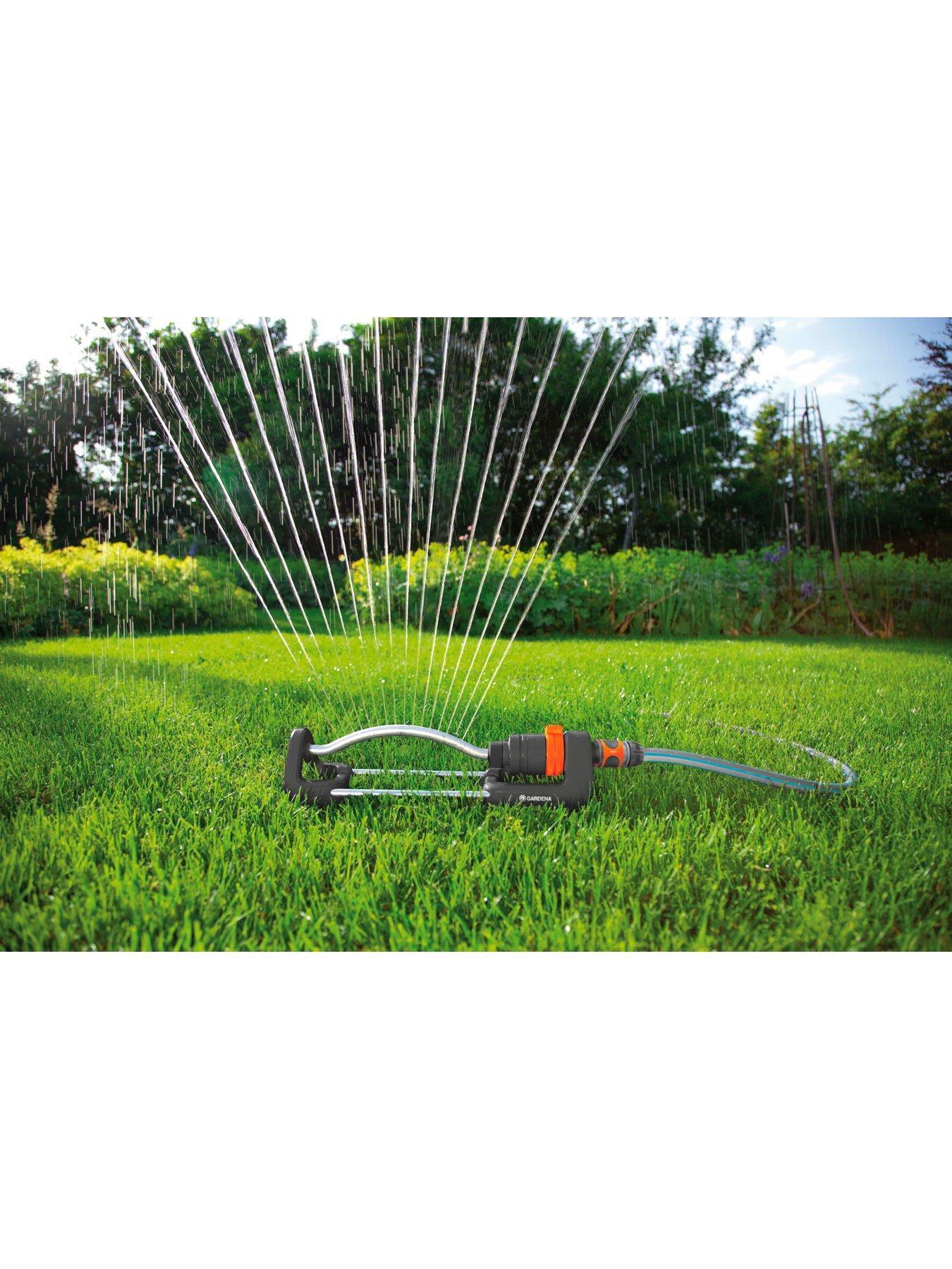 Image 3 of 4 of Gardena Oscillating Sprinkler Aqua S