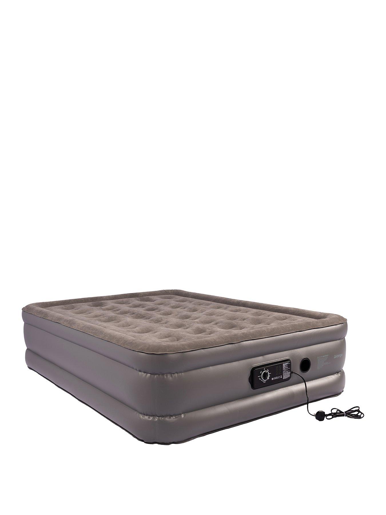 Double airbed outlet