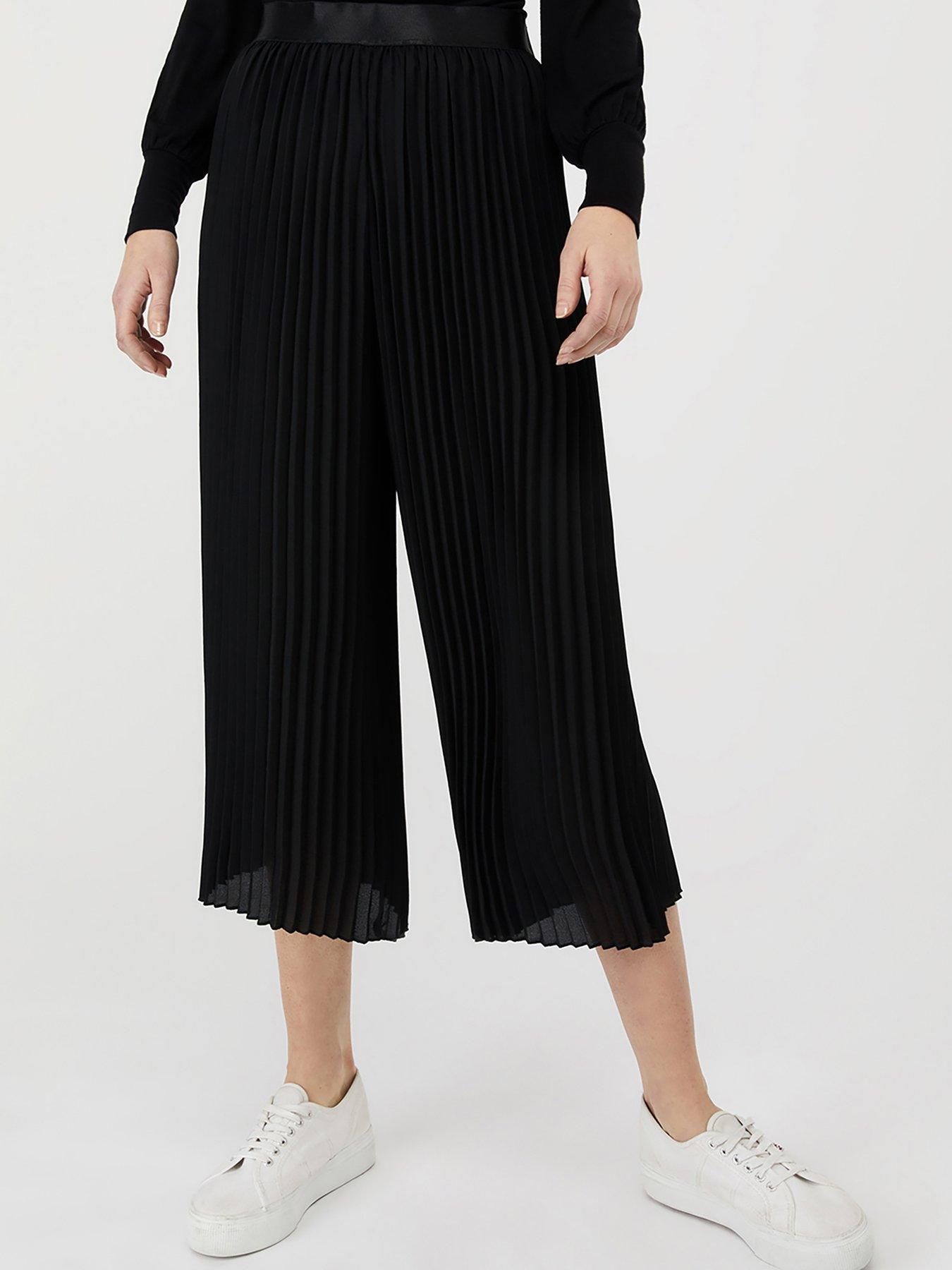 black pleated cropped trousers