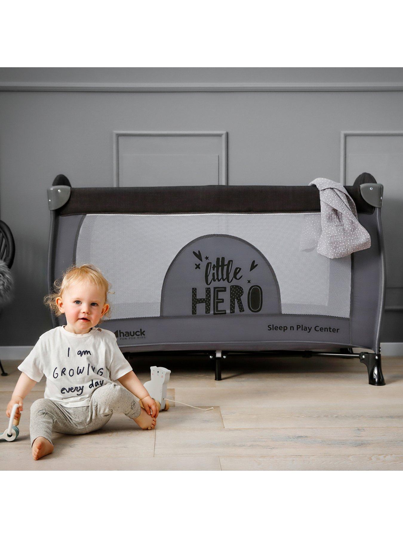 hauck sleep and play centre