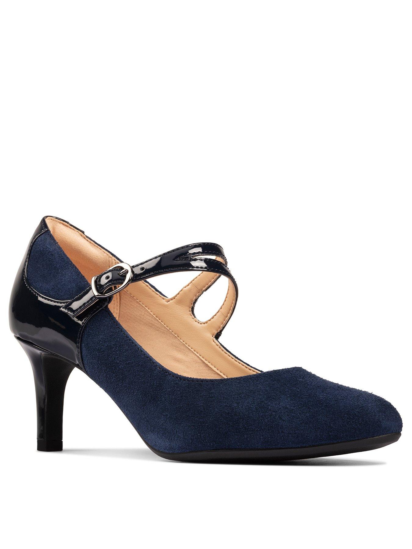 clarks navy boots ladies