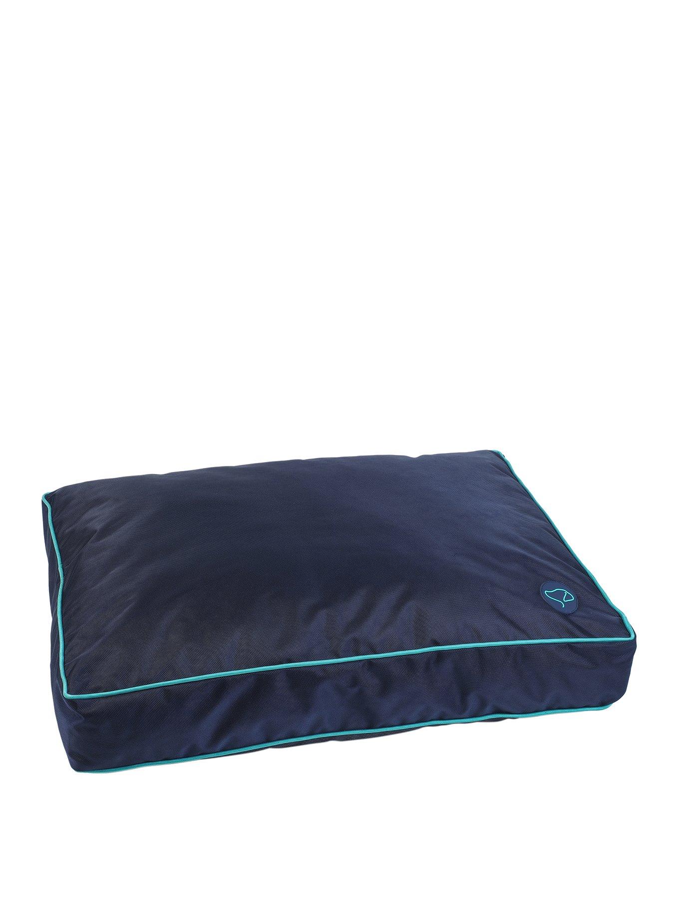 Product photograph of Zoon Uber-activ Gusset Pet Mattress from very.co.uk