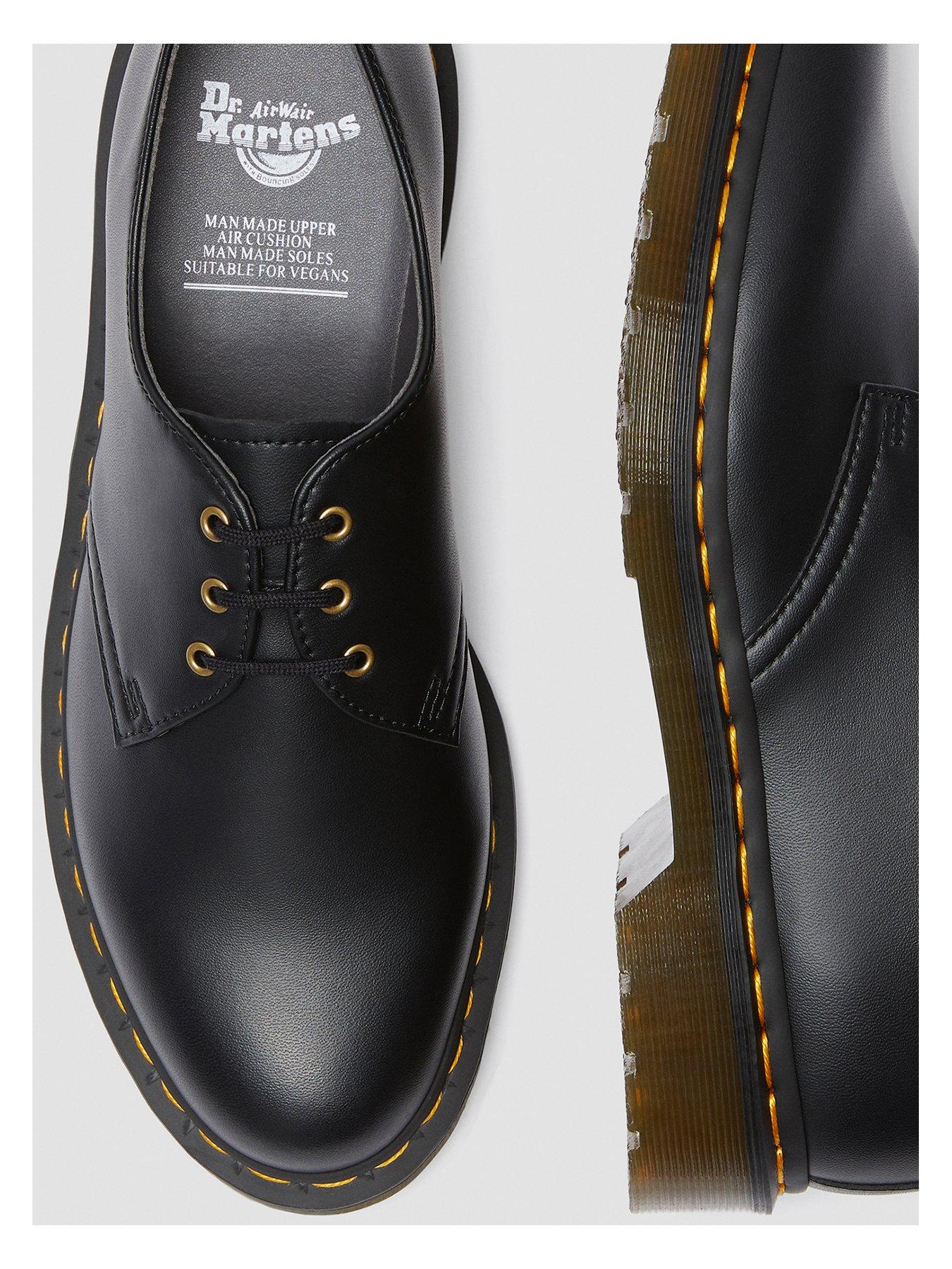 dr martens 1461 vegan black