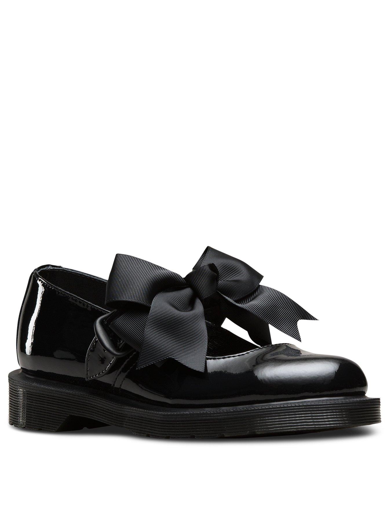 dr martens womens shoes
