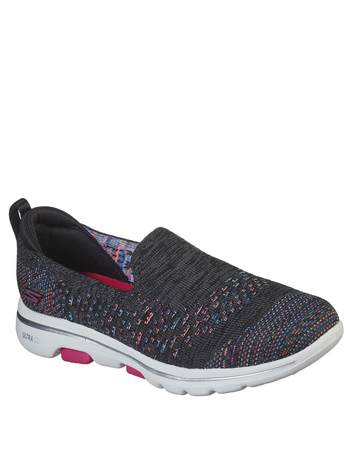 skechers on the go sail pumps