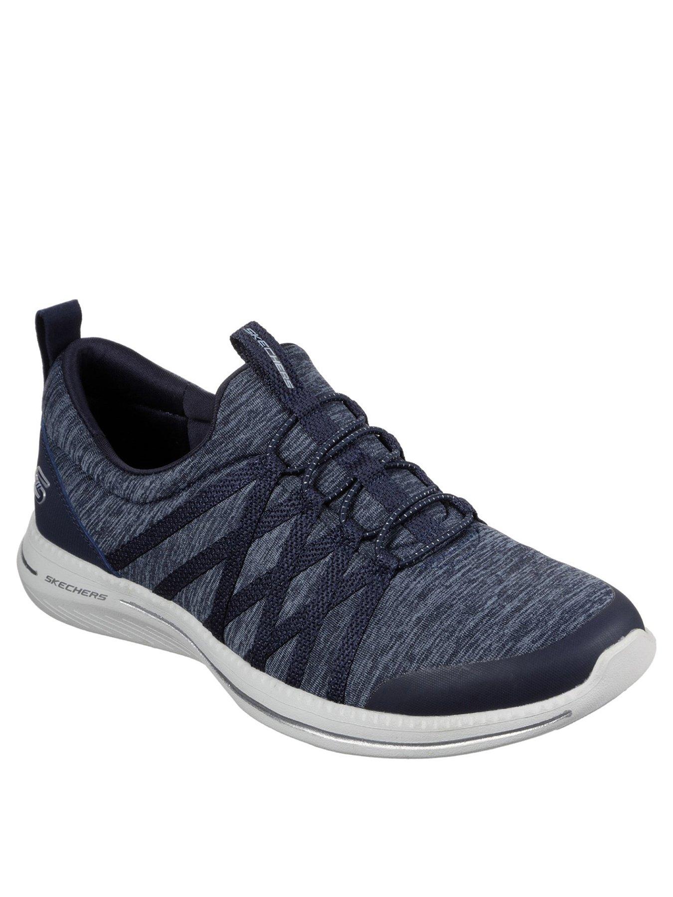 skechers fashion fit wedge trainer