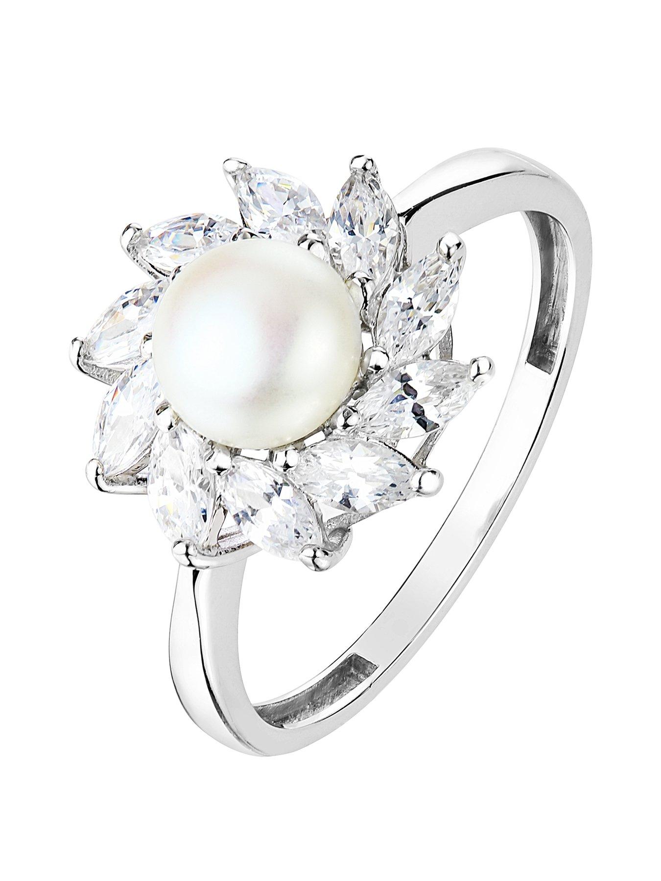 Love Pearl 9Ct White Gold Freshwater Button Pearl And Marquise Flower Ring review