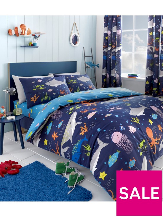 back image of bedlam-sea-life-glow-in-the-dark-single-fitted-sheet-multi