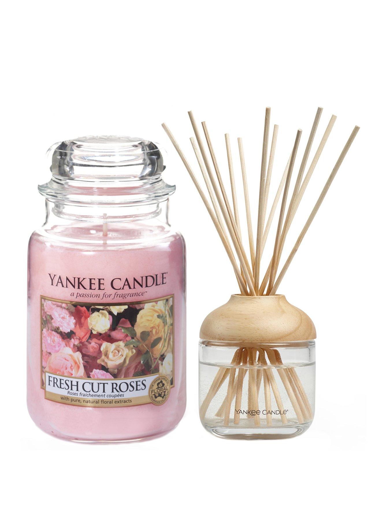 Yankee Candle Fresh Cut Roses Large Jar Candle And Reed Diffuser Bundle review