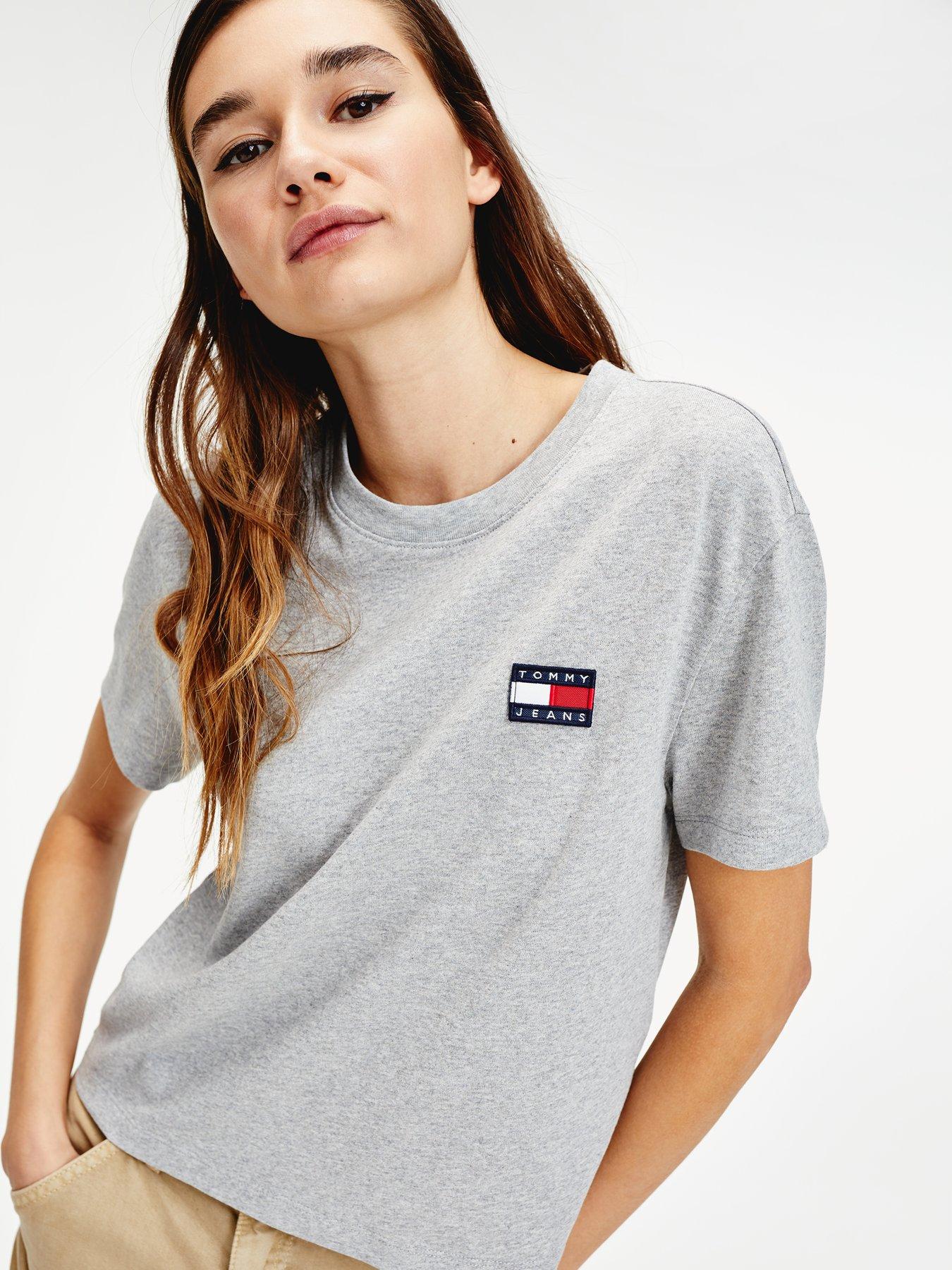 tommy badge tee