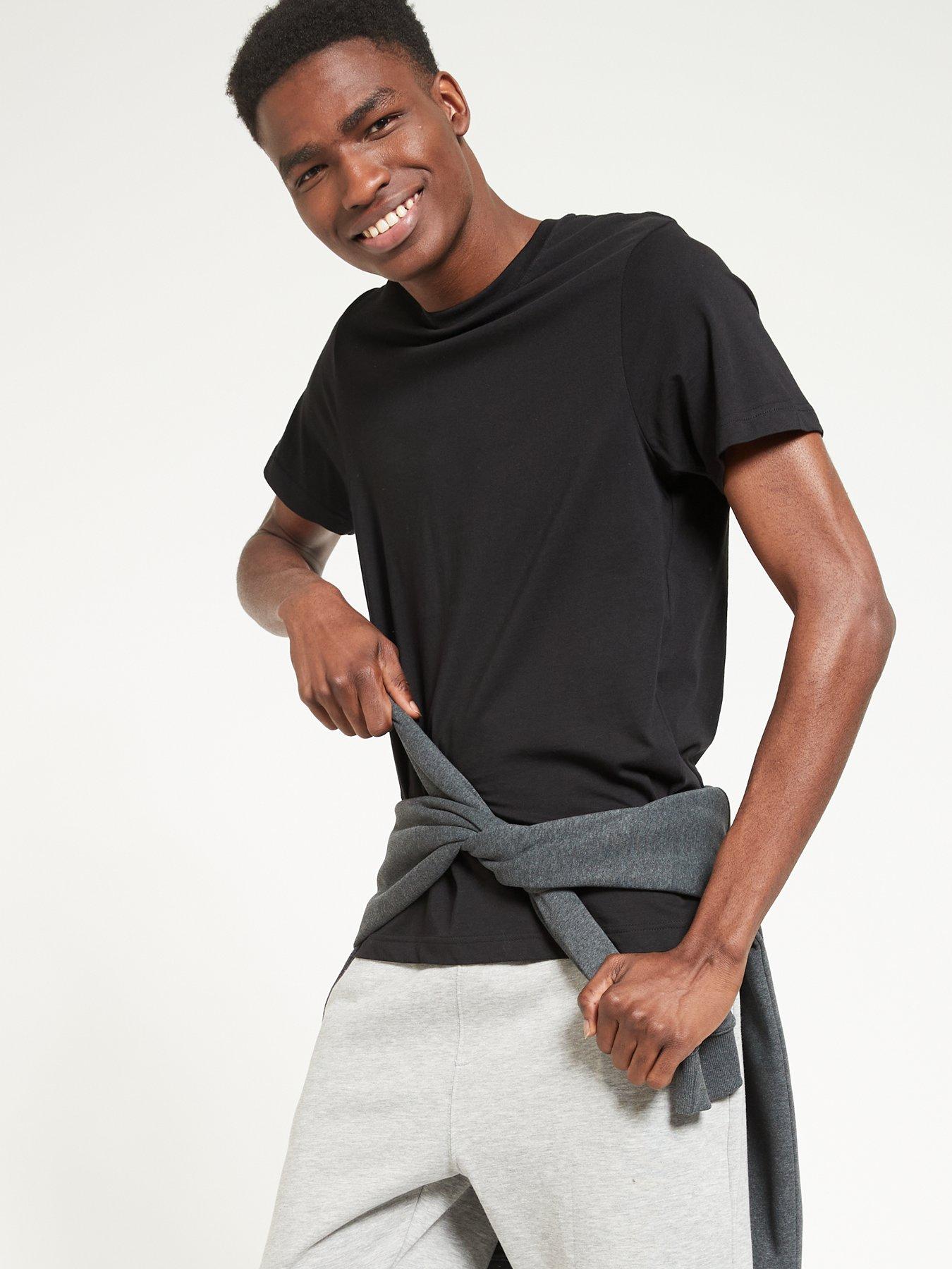 undefined Essentials Crew Neck T-Shirt - Black