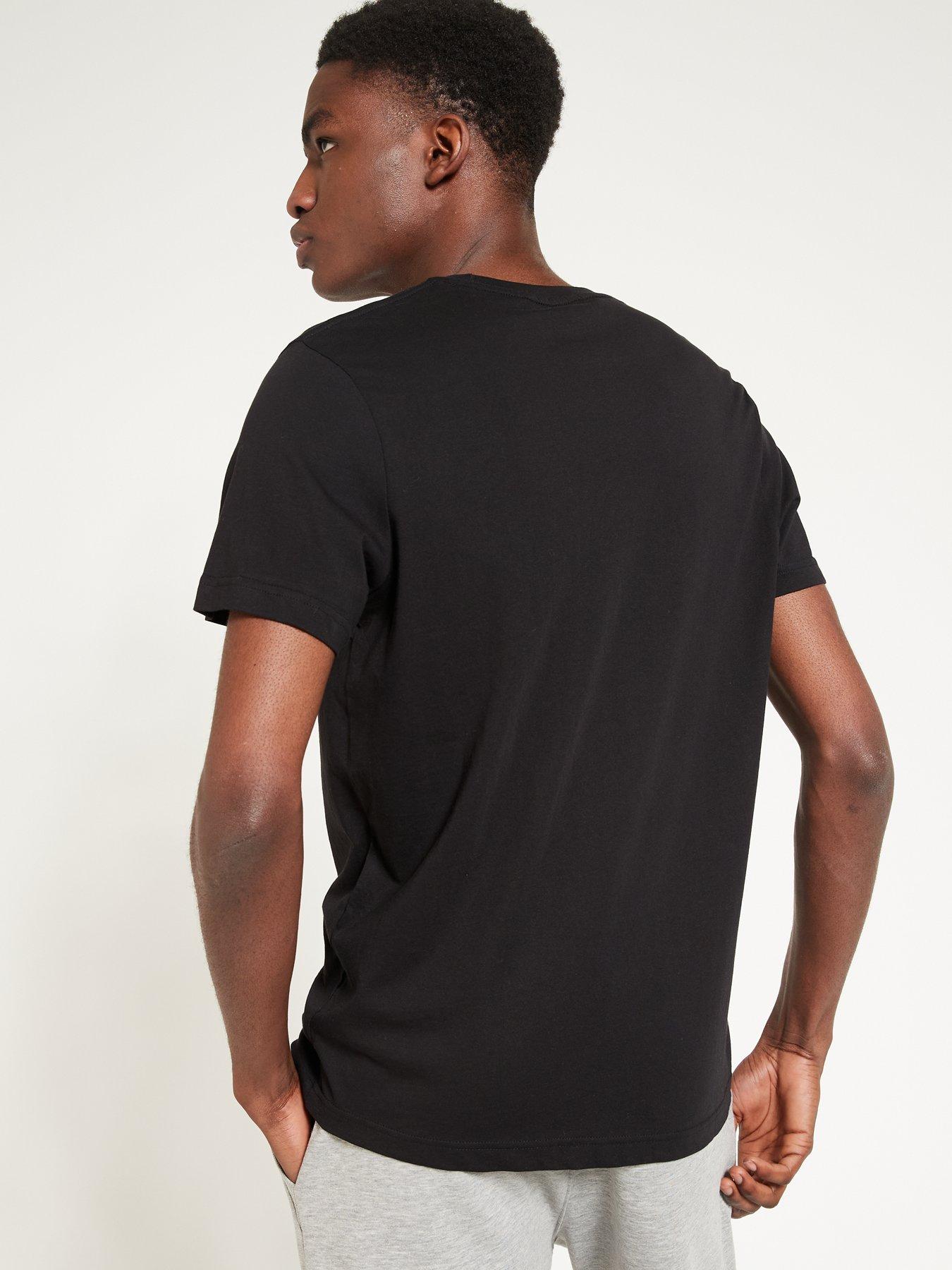 Black crew neck undershirt 2025