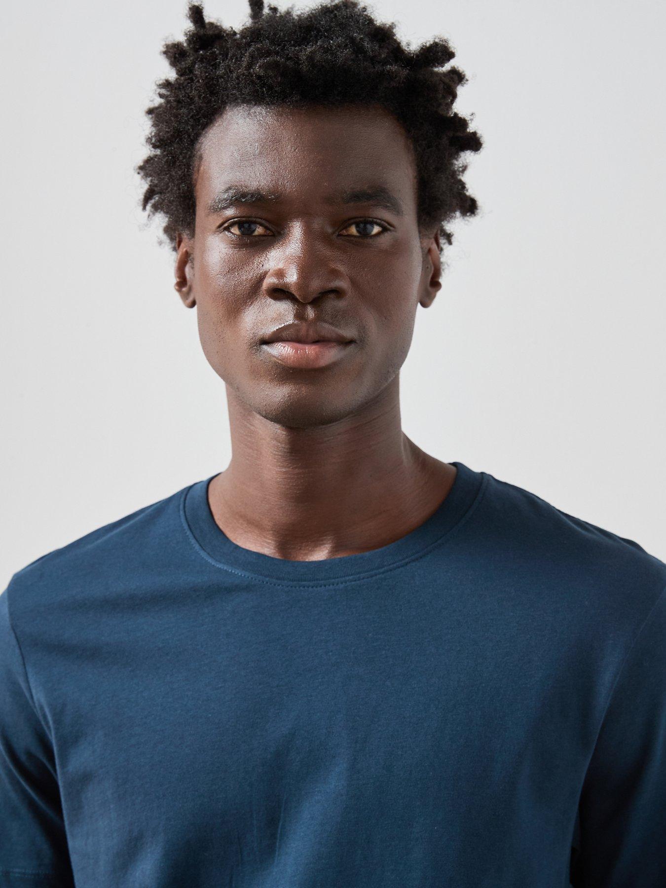 Image 6 of 7 of The Very Collection Essentials Crew Neck T-Shirt - Navy