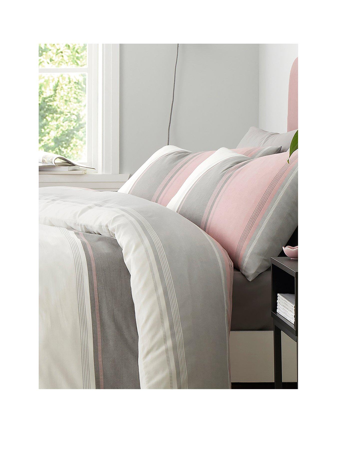 Image 2 of 2 of Fusion Betley Duvet Cover Set in Pink