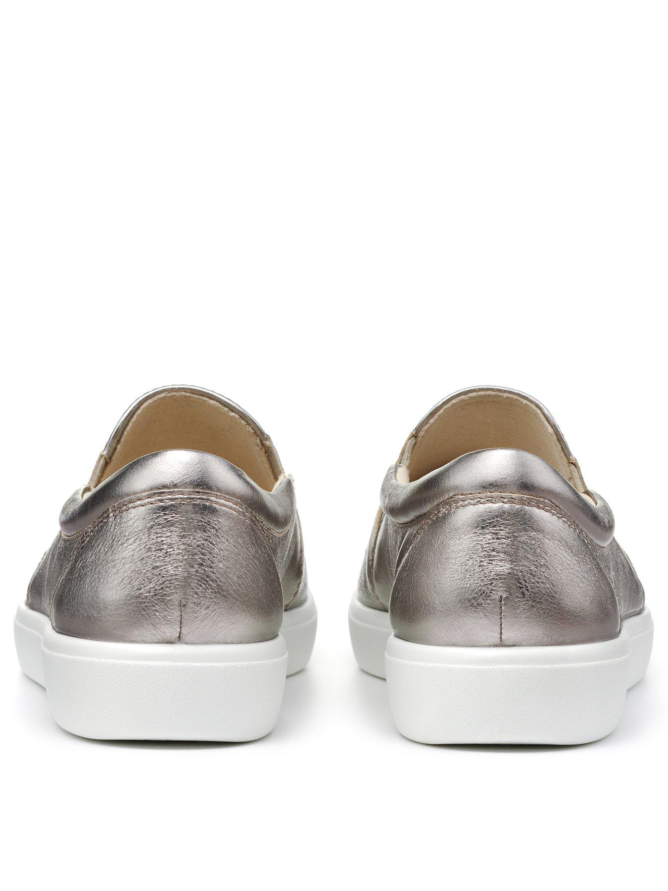 hotter deck shoes
