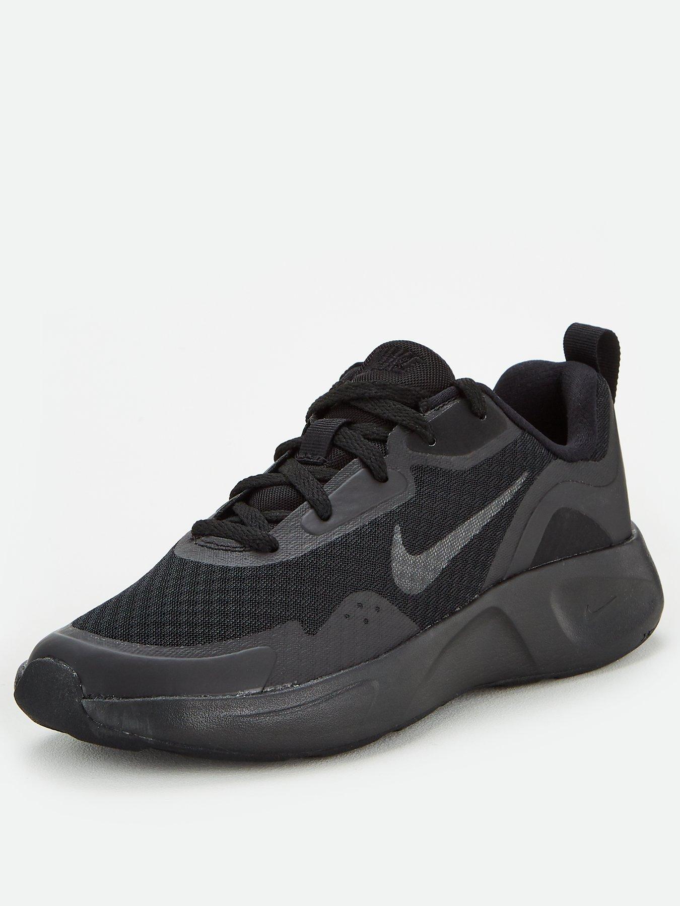 nike trainers black junior