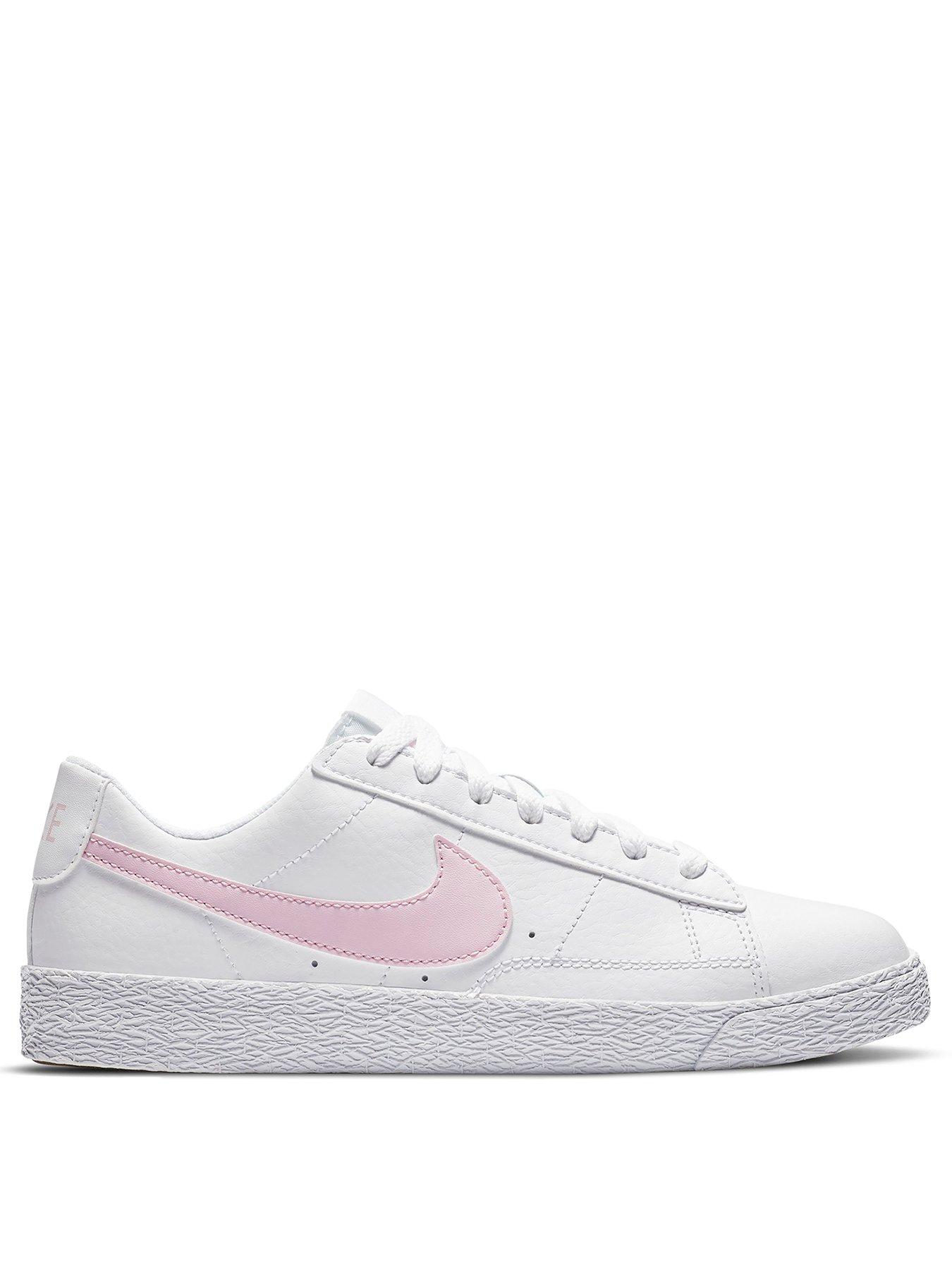 nike blazer junior