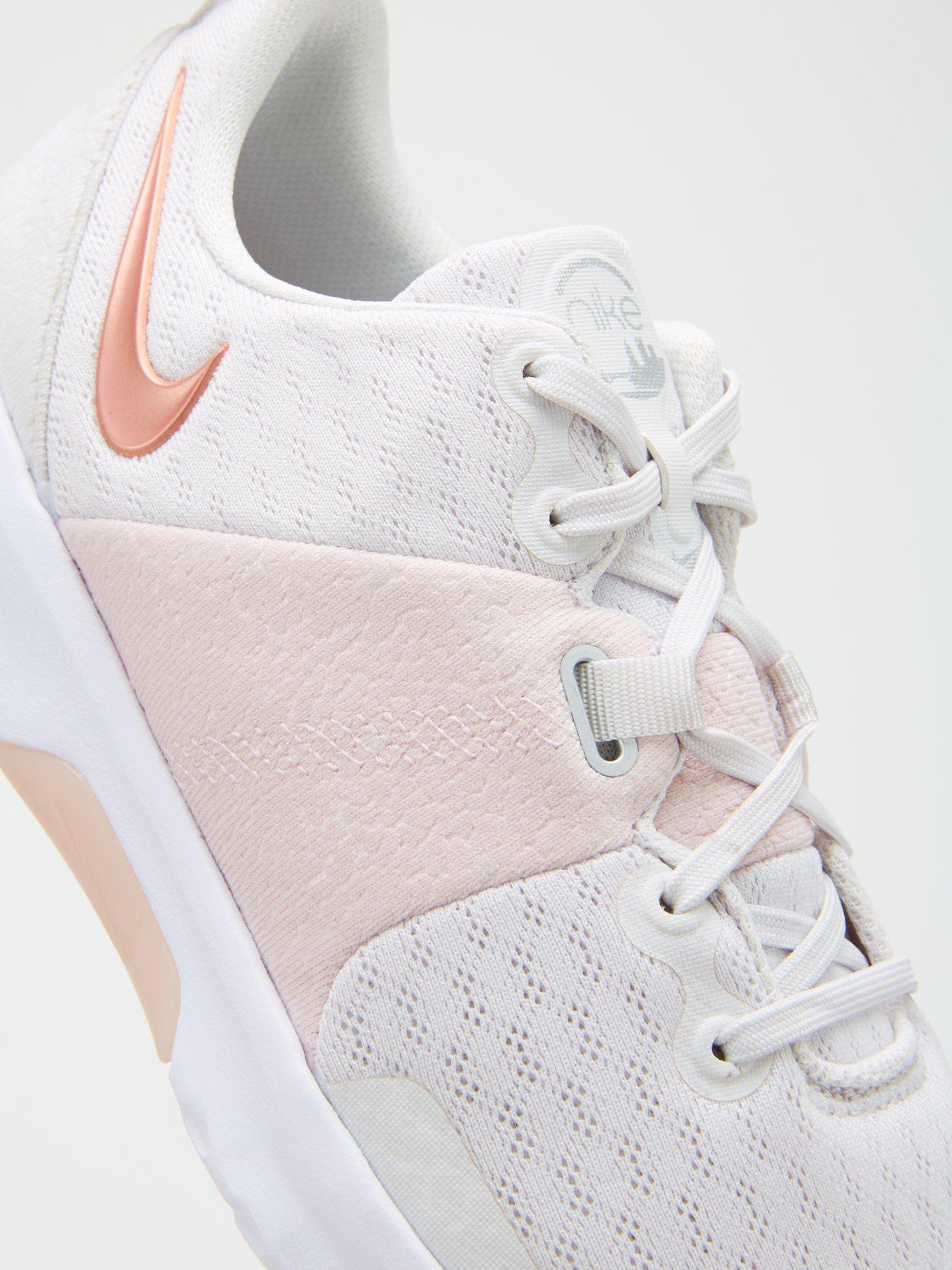 nike city trainer grey pink