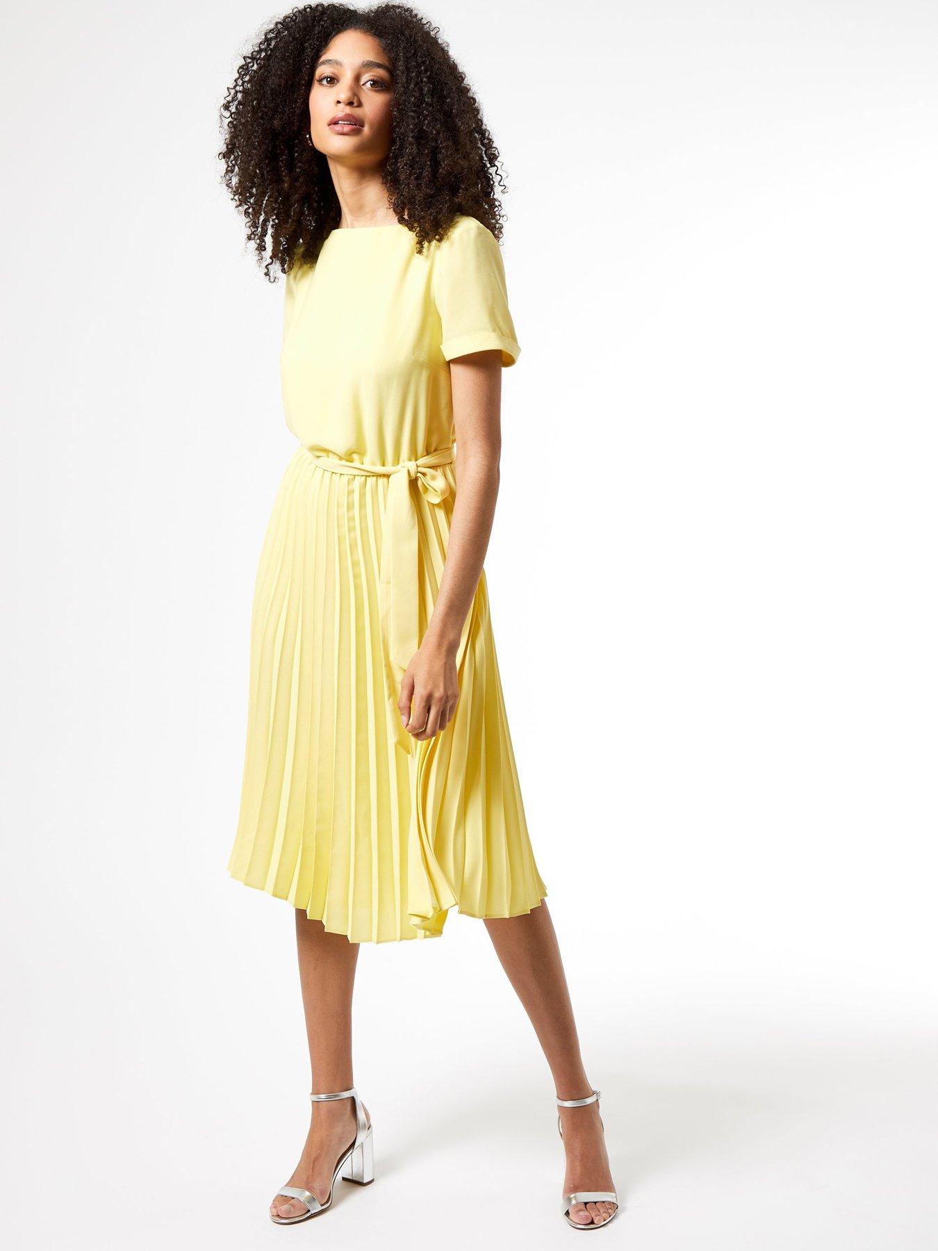 black and yellow dress uk