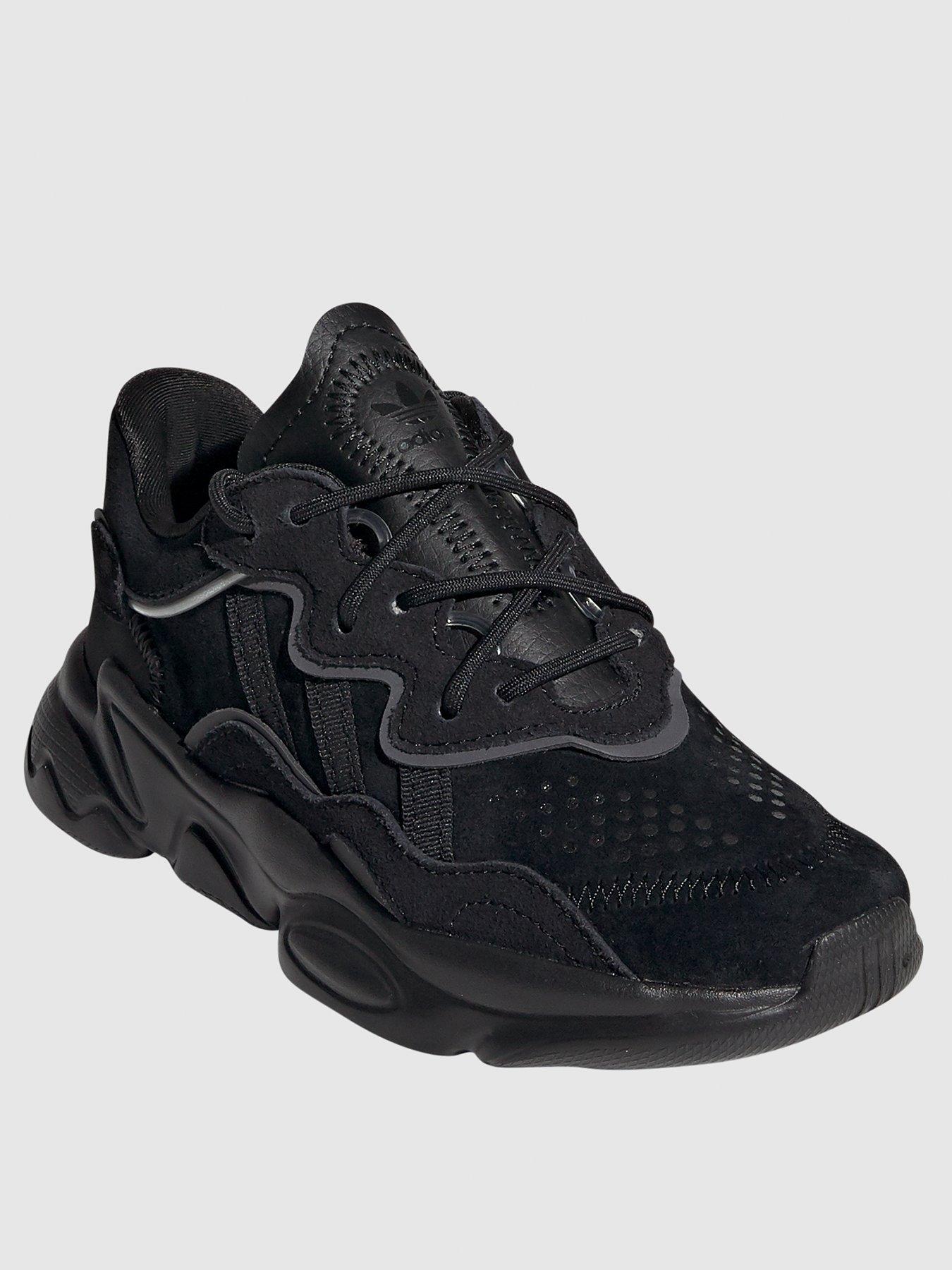 junior black adidas ozweego