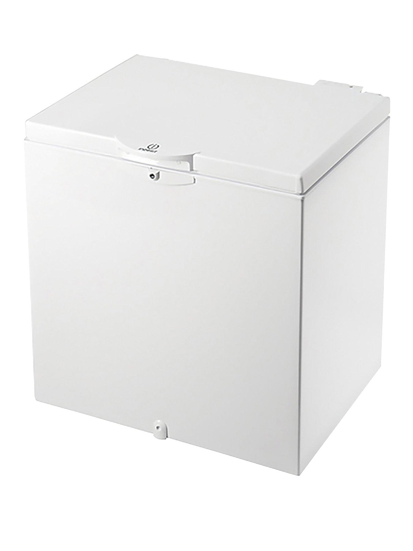 Product photograph of Indesit Os1a200h21 200-litre Chest Freezer - White from very.co.uk