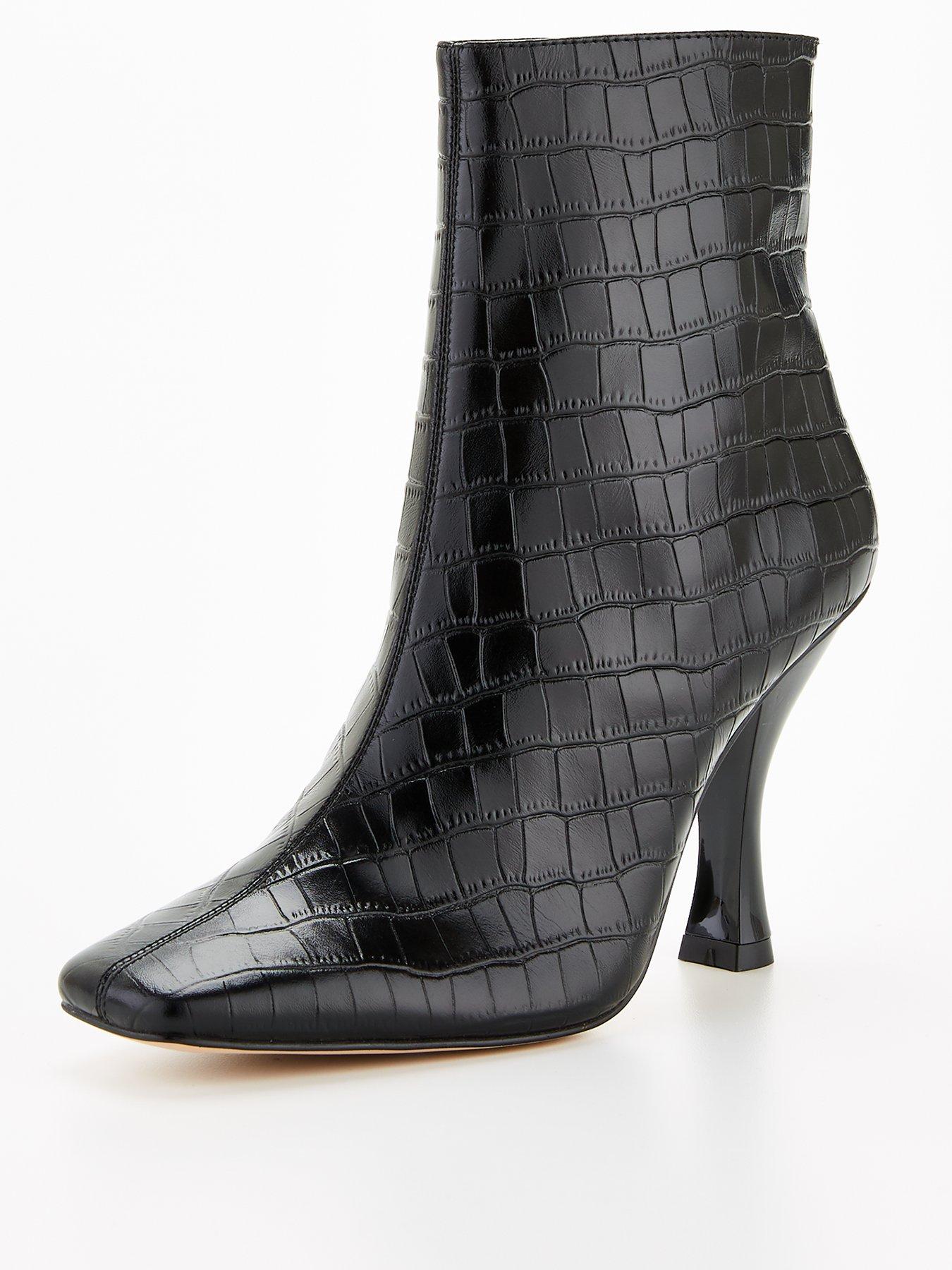 kurt geiger token boots