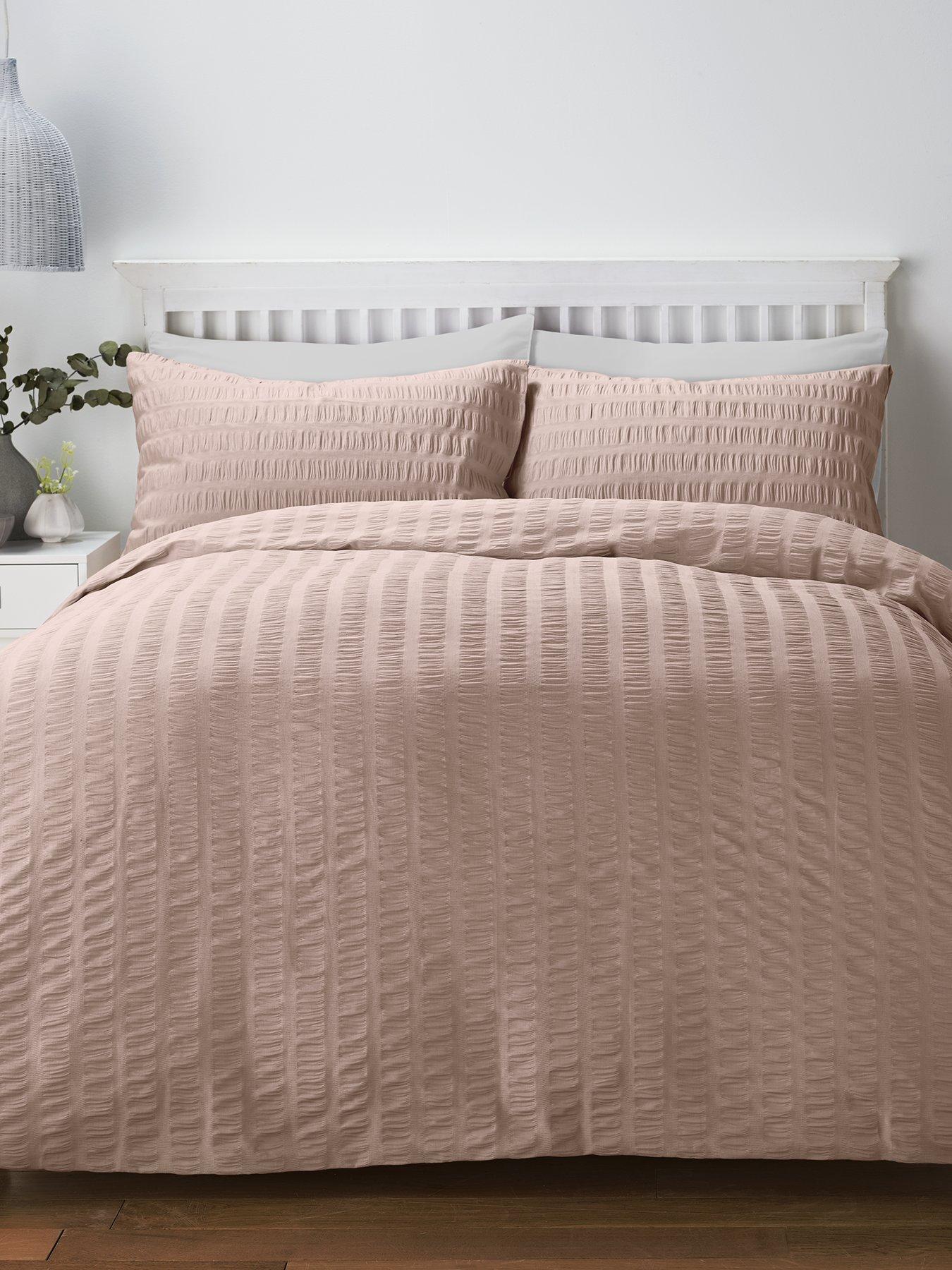 serene seersucker duvet cover