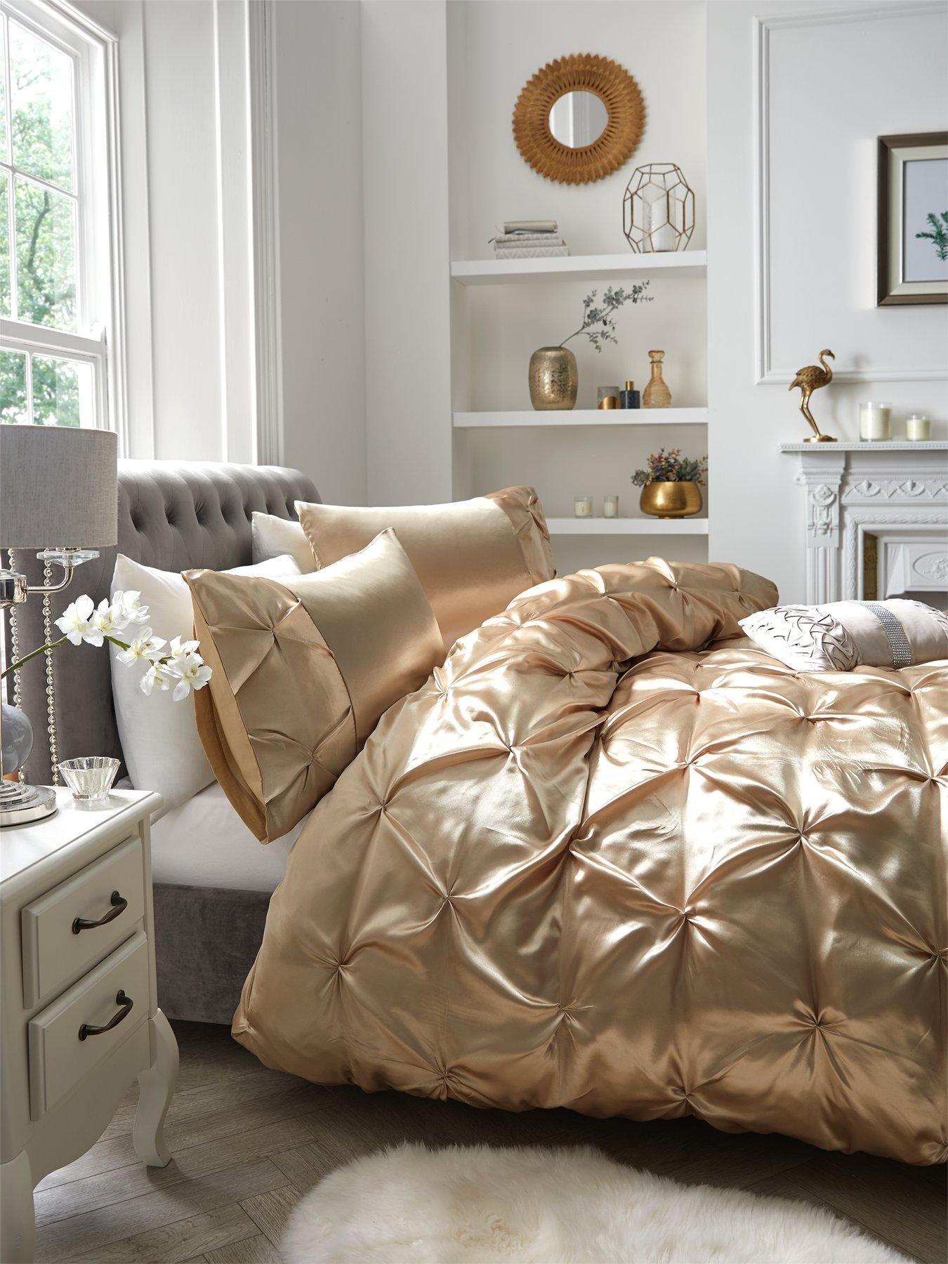 gold bedding