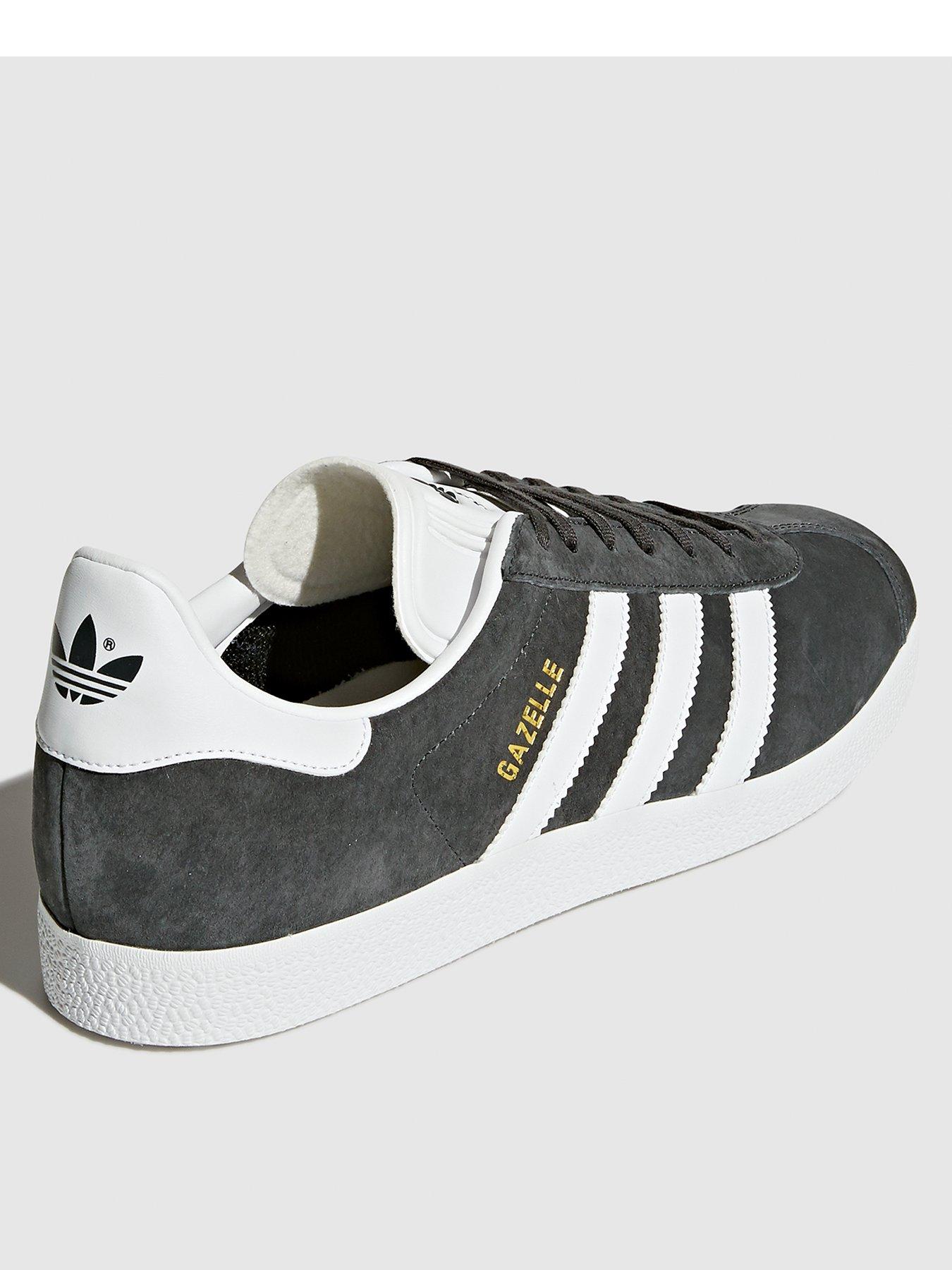 Light grey shop gazelle trainers mens