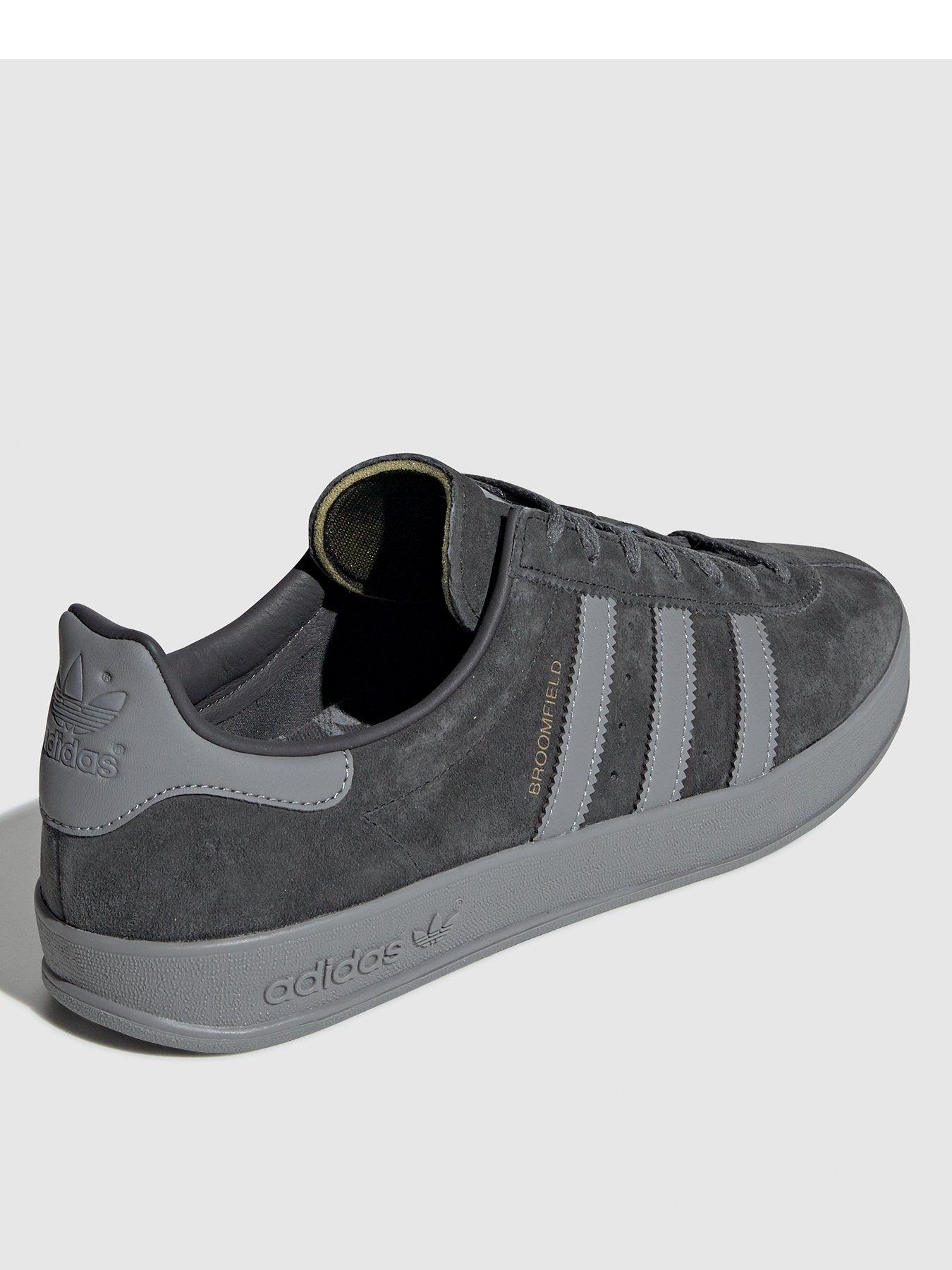 adidas broomfield grey size 10