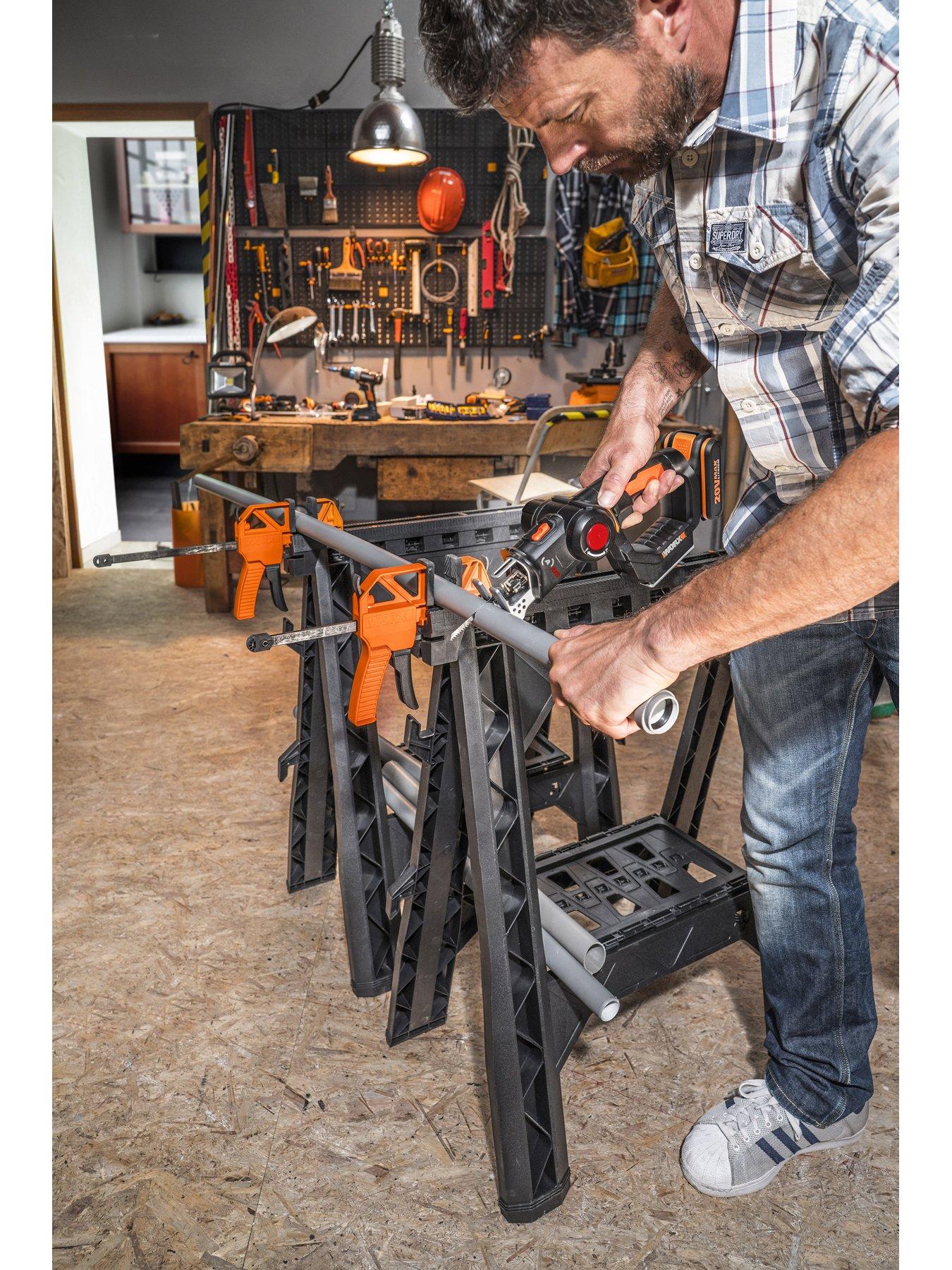 Worx Cordless Axis Multipurpose Saw WX550.2 20Volts Very
