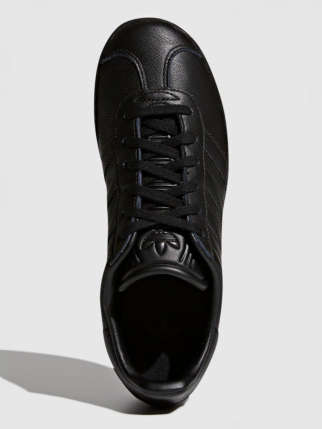 Image 4 of 8 of adidas Originals Gazelle Junior Trainers - Black