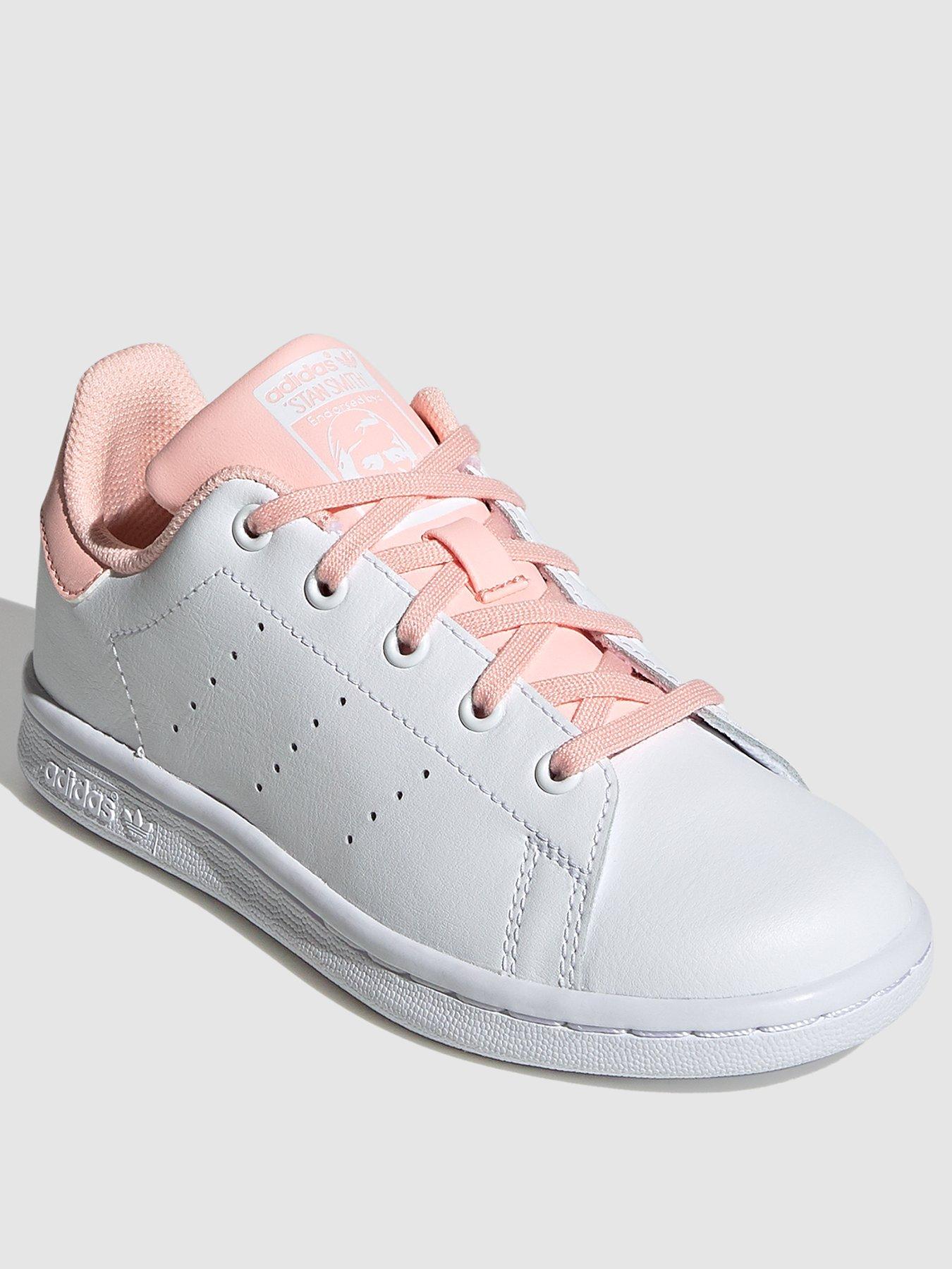 childrens trainers with velcro fastening