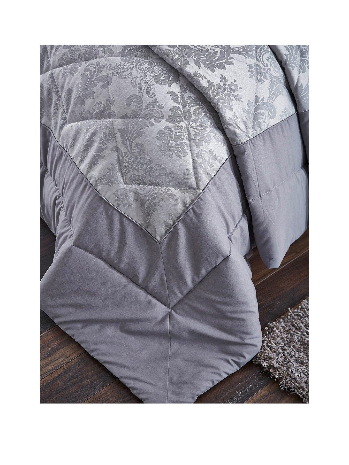 Catherine Lansfield Damask Jacquard Bedspread Throw - Silver