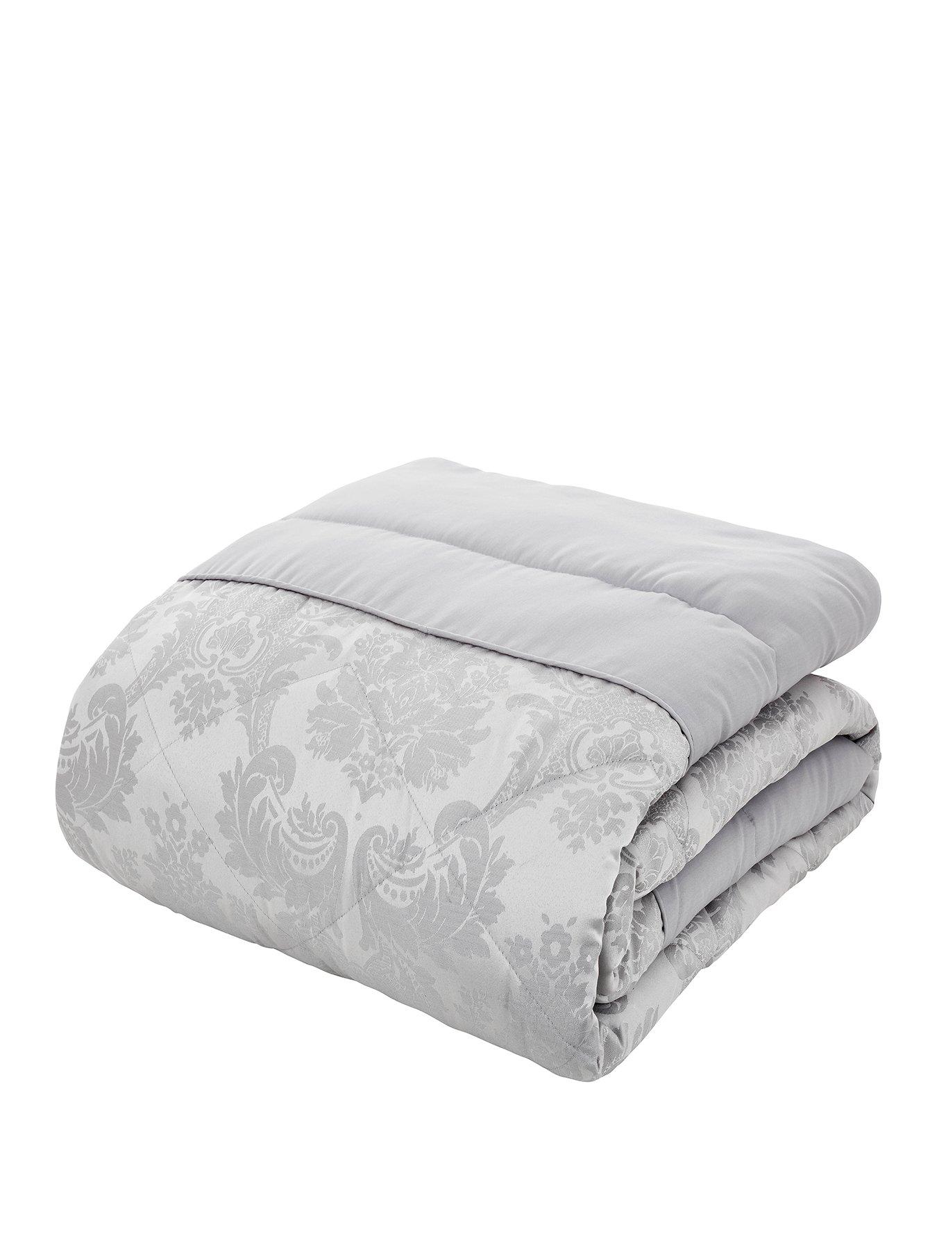 Catherine Lansfield Damask Jacquard Bedspread Throw - Silver