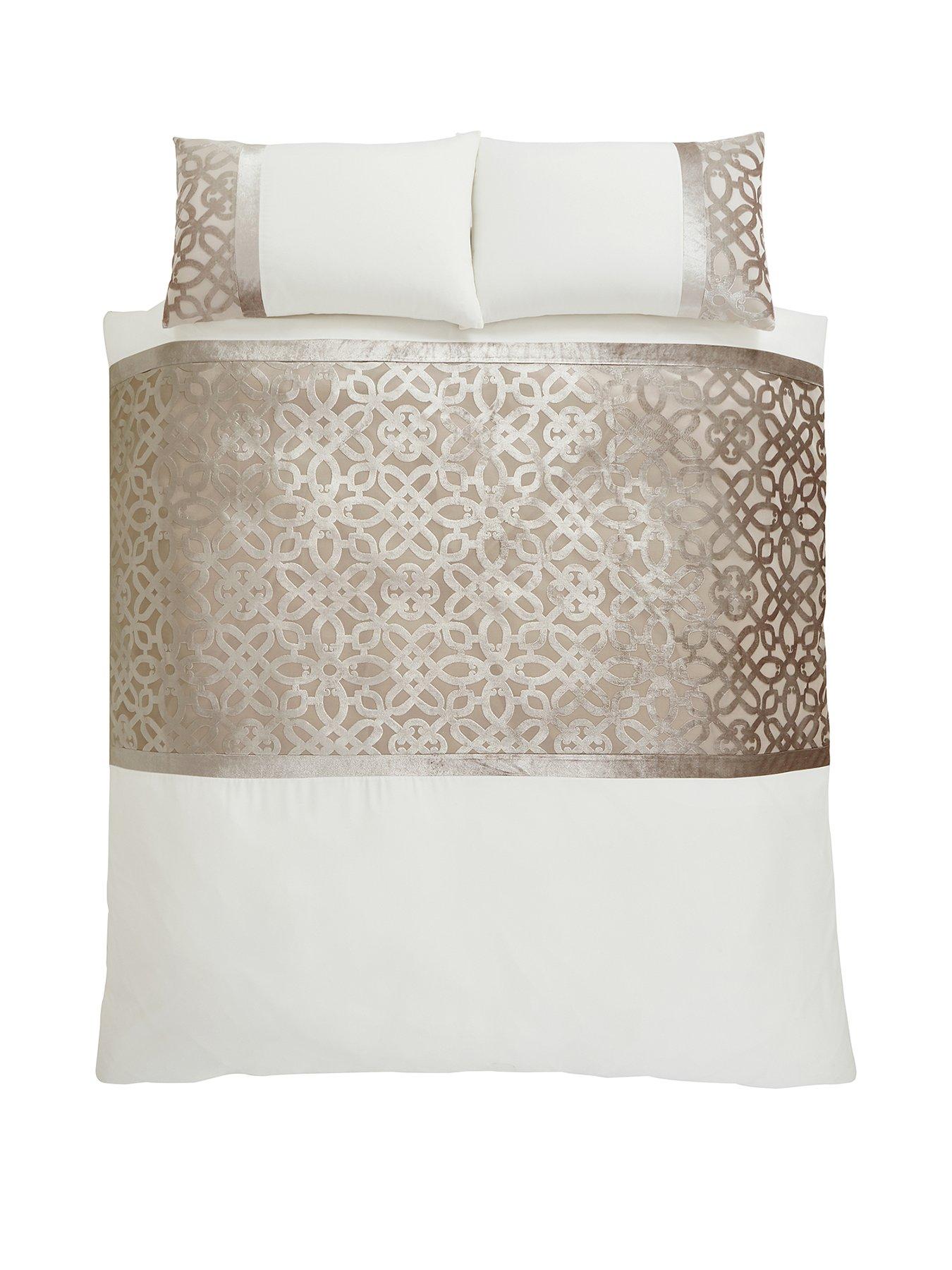 Image 2 of 6 of Catherine Lansfield Lattice Cut Velvet Duvet Cover&nbsp;Set - Natural