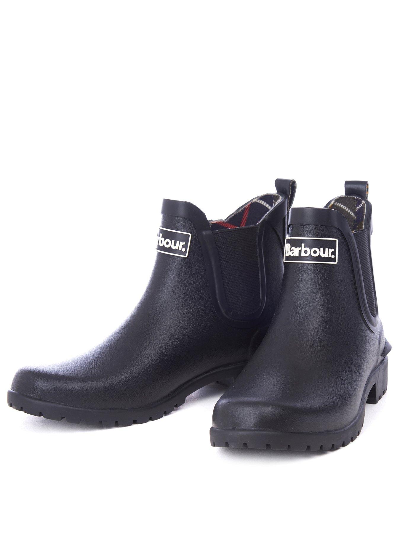 Barbour hot sale wilton boots