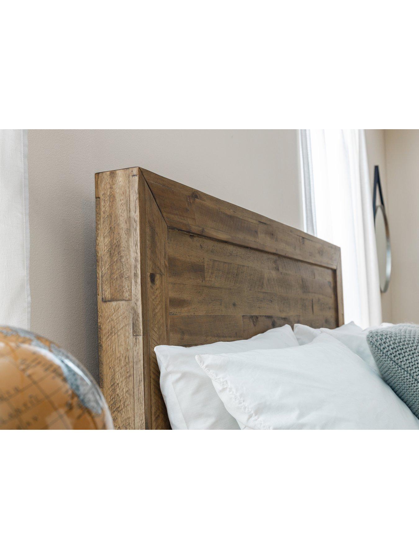 Image 5 of 6 of Julian Bowen Hoxton&nbsp;Wooden Bed - Solid Acacia