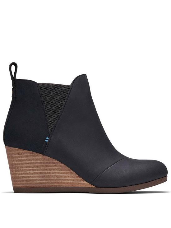 front image of toms-kelsey-leather-wedge-ankle-boot-black