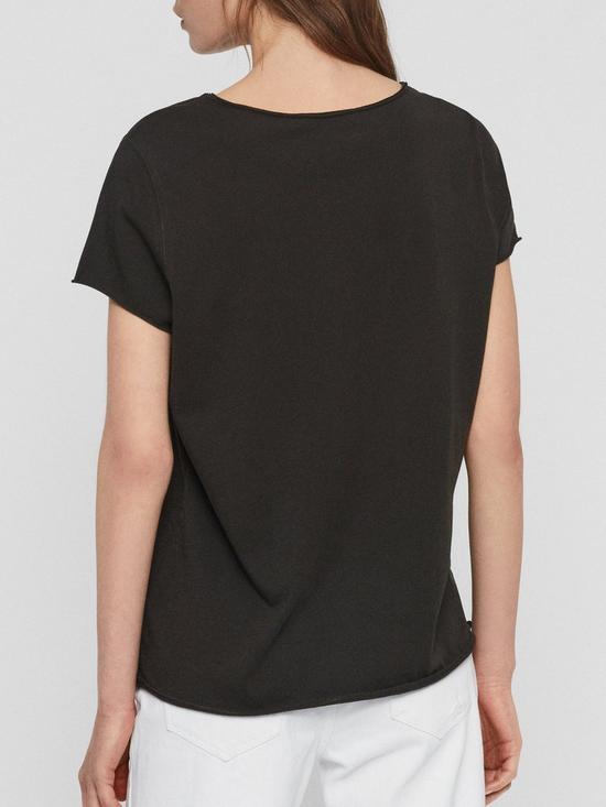 outfit image of allsaints-emelyn-tonic-tee-black
