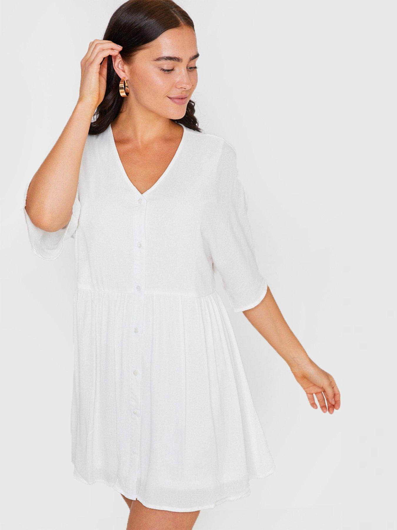 white trapeze dress